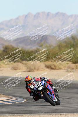 media/Nov-16-2025-Race Pace (Sun) [[8c5fa54630]]/Non Verified Riders (1st 20 Minutes)/2-Turn 10 (1010am)/